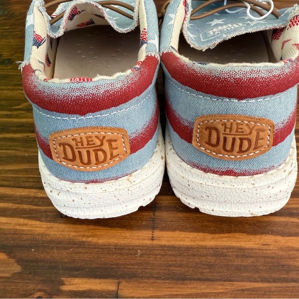 Hey Dude Boys' Wally Youth Americana Casual Shoes in Denim Star Size 1 - Picture 7 of 8